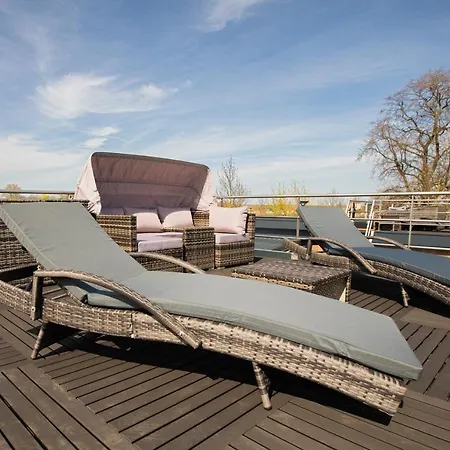 Prázdninový areál Lodgepark Goitzsche Gmbh Bitterfeld-Wolfen