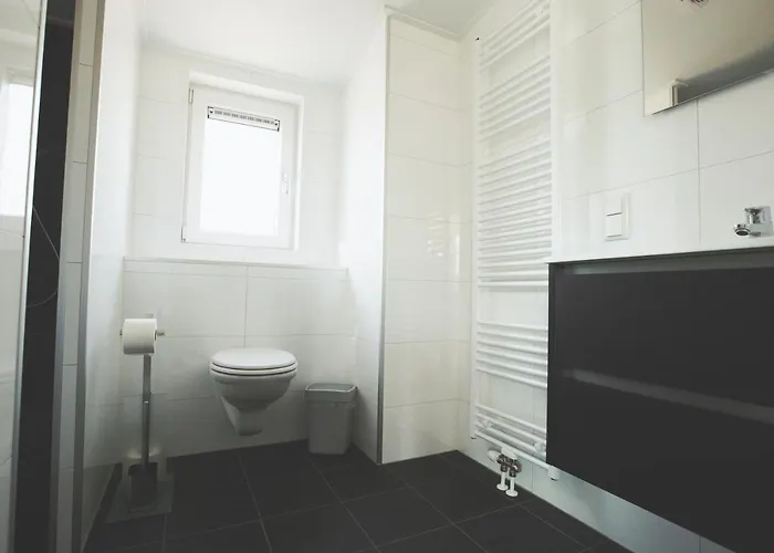 Lodgepark Goitzsche Gmbh 假日公园 3*